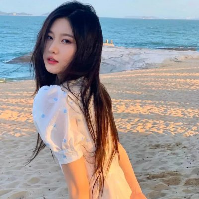 提剑映桃花